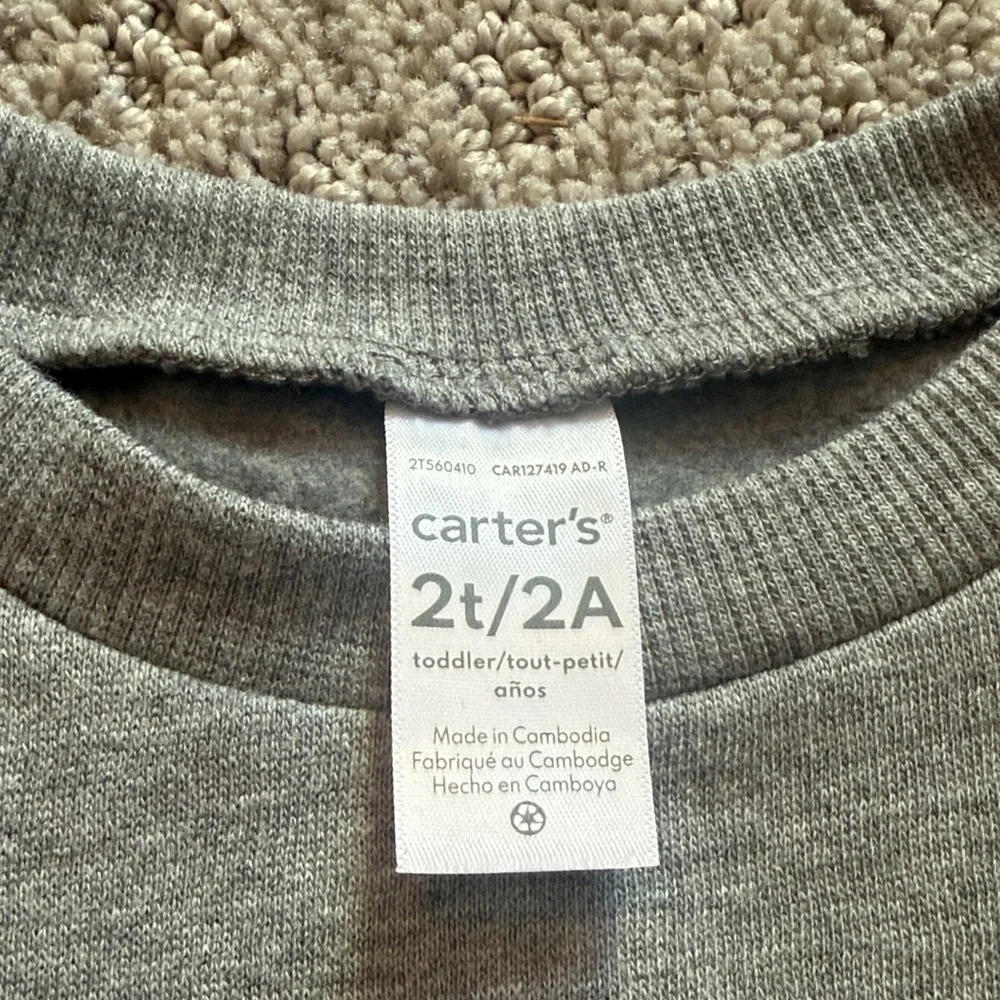 Carter's Ruffle Sweatshirt Grey Sparkle Size 2T Girls - Picture 4 of 9